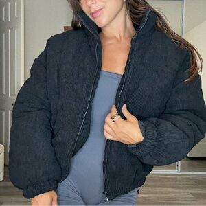 Elegant Black Puffer Jacket for Women